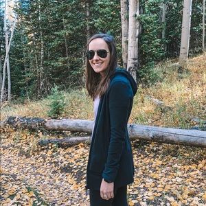 Meet your Posher, Katelyn